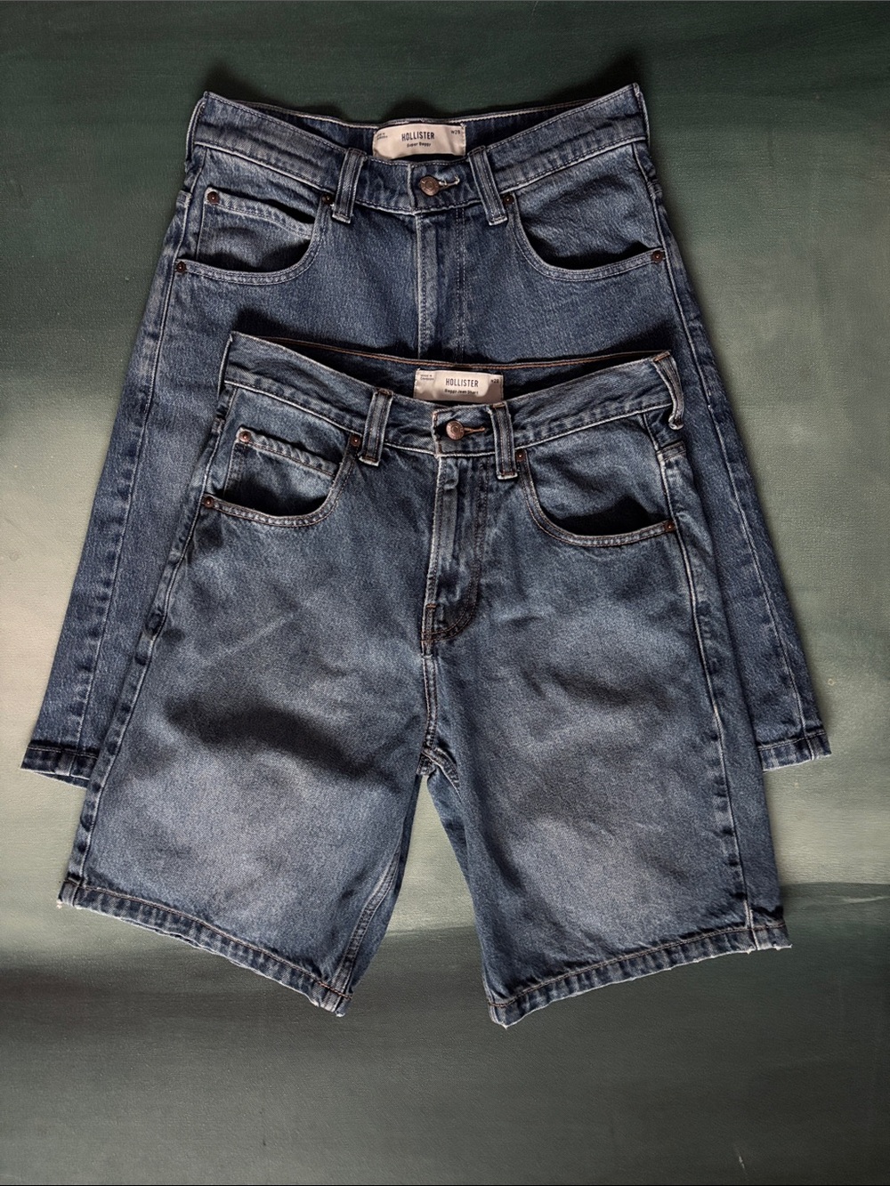 Hollister Super Baggy Jean Short + Hollister Baggy Jean Short 28